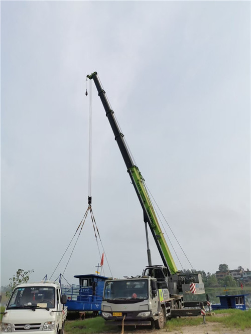 河北桥梁建设吊装案例